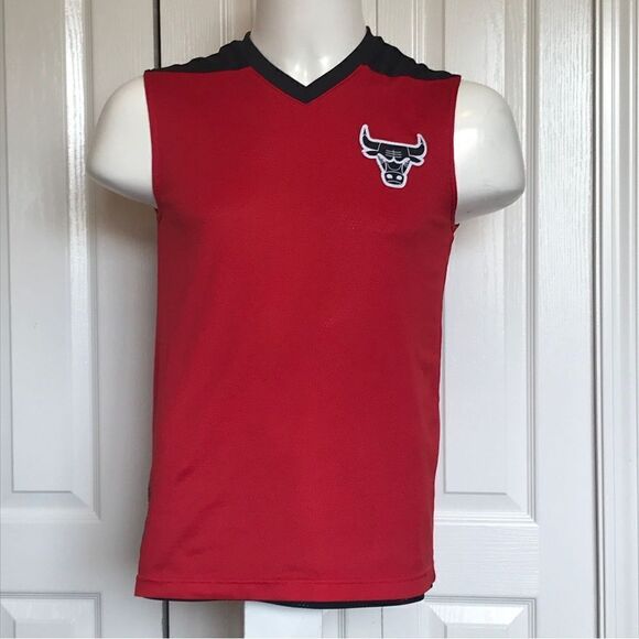 Chicago Bulls warmup basketball top - Picture 2 of 7